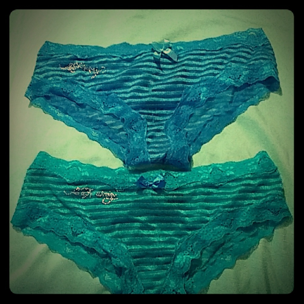 🙋‍♀️ New SEXY Ed Hardy lacey, ribbon back, underg